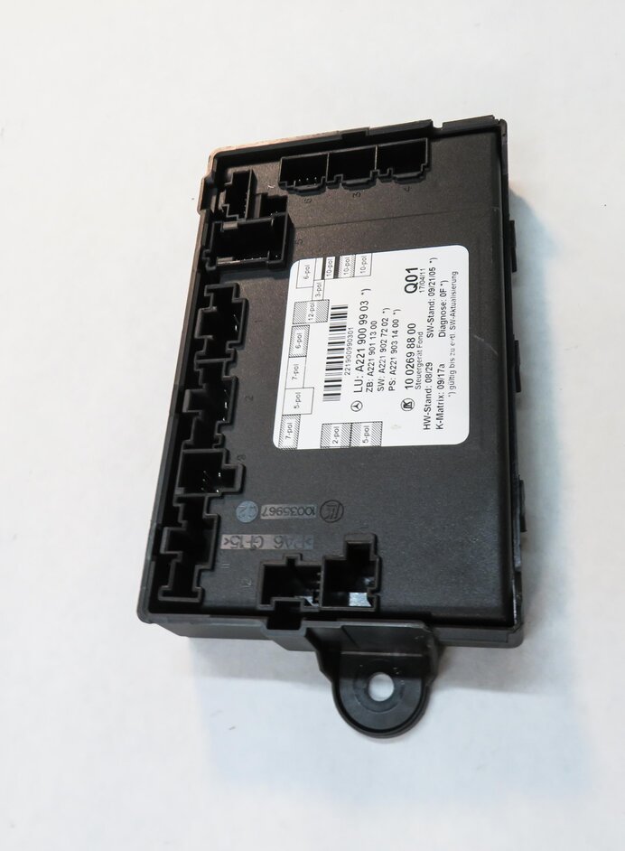 Thumbnail 3: 2012 MERCEDES S550 (W221) RIGHT REAR DOOR CONTROL MODULE