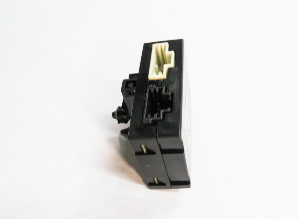 Thumbnail 4: 07-13 MB CL500 CL550 E350 E550 G550 ML320 ML350 ML500 - REARVIEW CAMERA MODULE