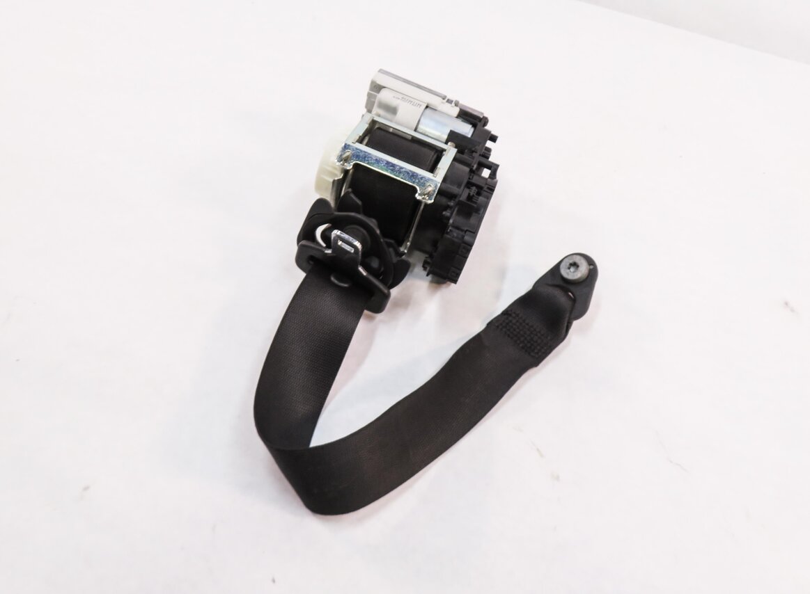 11-13 MERCEDES S350 S450 S550 S600 (W221) LEFT DRIVER SEATBELT RETRACTOR (BLACK)