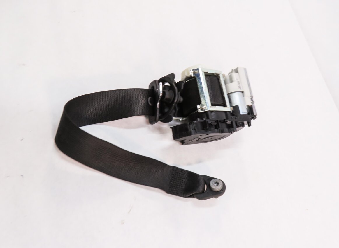 Thumbnail 4: 11-13 MERCEDES S350 S450 S550 S600 (W221) LEFT DRIVER SEATBELT RETRACTOR (BLACK)