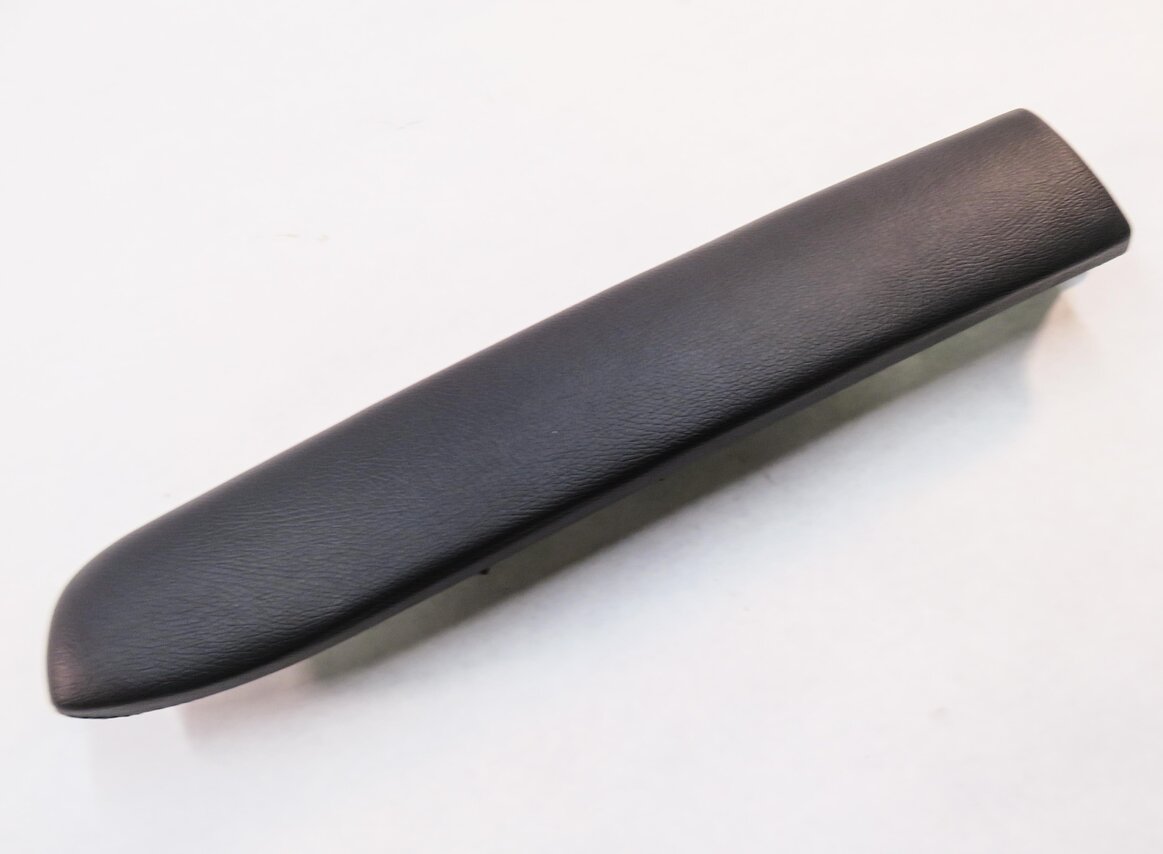 2012 MERCEDES S550 (W221) RIGHT REAR DOOR ARMREST (BLACK LEATHER 211A)