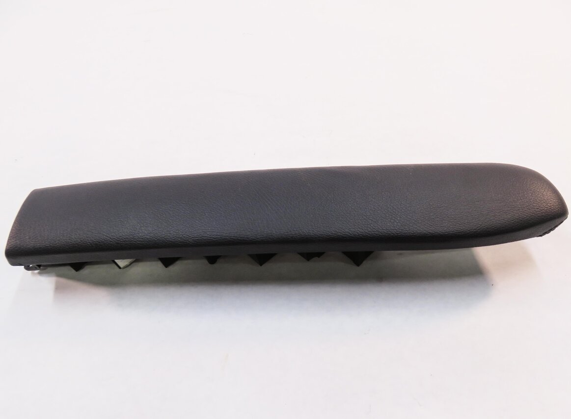 Thumbnail 2: 2012 MERCEDES S550 (W221) LEFT REAR DOOR ARMREST (BLACK LEATHER 211A)