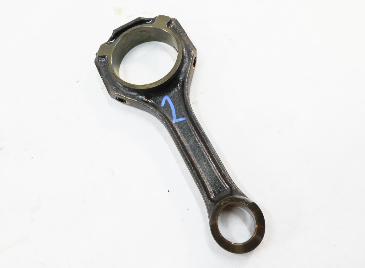 12-20 MERCEDES CL550 E550 GL450 GL550 ML550 S550 CLS550 - 4.6L CONNECTING ROD