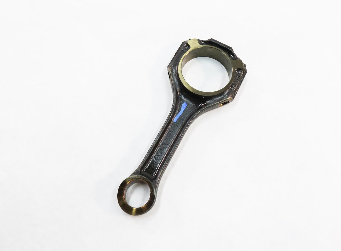 12-20 MERCEDES CL550 E550 GL450 GL550 ML550 S550 CLS550 - 4.6L CONNECTING ROD