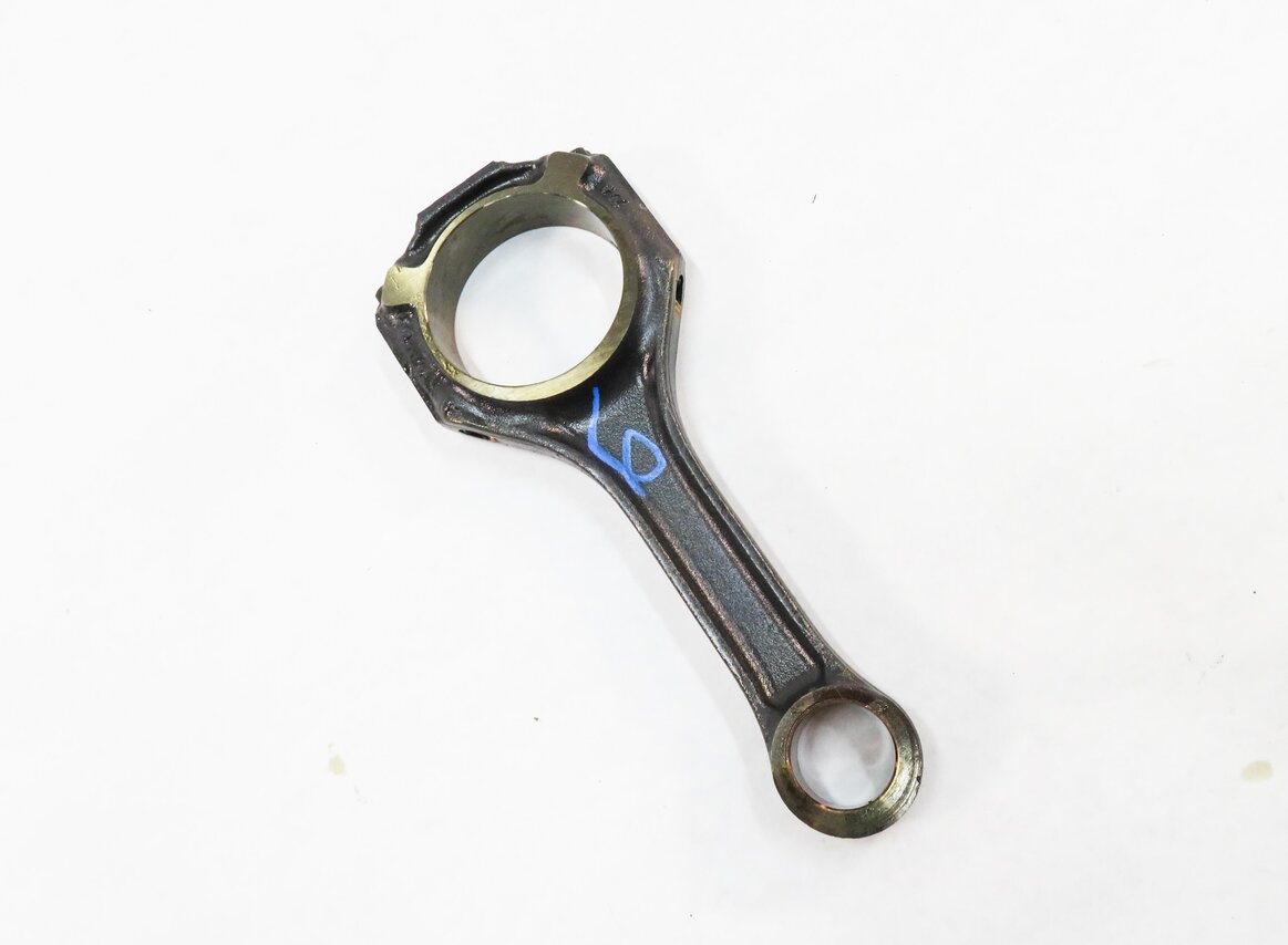 12-20 MERCEDES CL550 E550 GL450 GL550 ML550 S550 CLS550 - 4.6L CONNECTING ROD