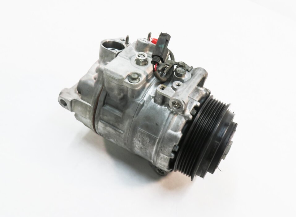 11-14 MERCEDES CL550 CL63 AMG S550 S63 AMG (W216 W221) A/C AIR COMPRESSOR PUMP