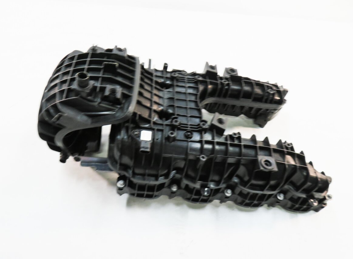 Thumbnail 2: 11-20 MERCEDES CL550 E550 GL450 GL550 GLS550 S550 SL550 - 4.6L INTAKE MANIFOLD
