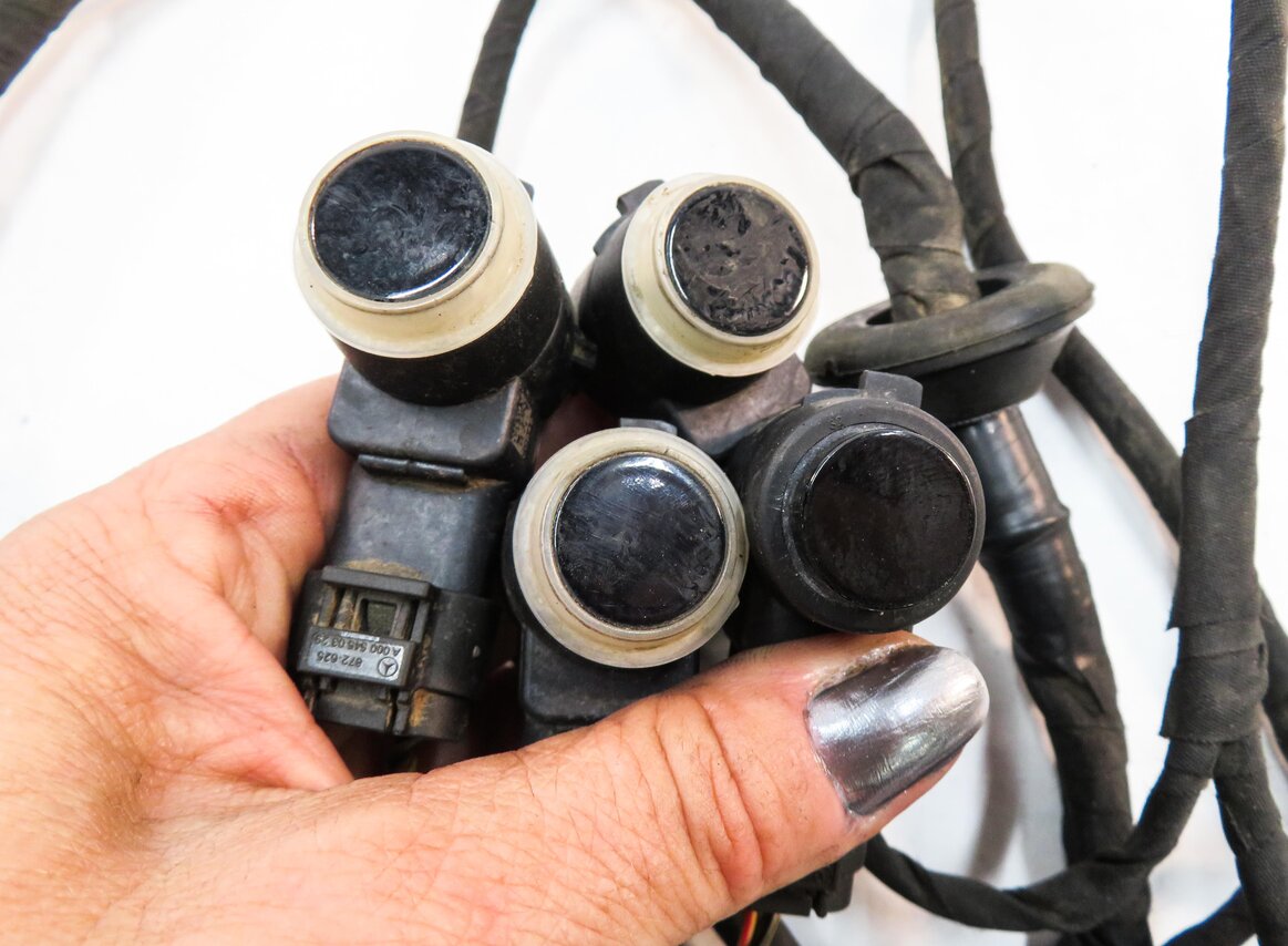 Thumbnail 6: 2012 MERCEDES S550 (W221) REAR PDC PARK DISTANCE SENSOR SET w/ HARNESS (BLACK)