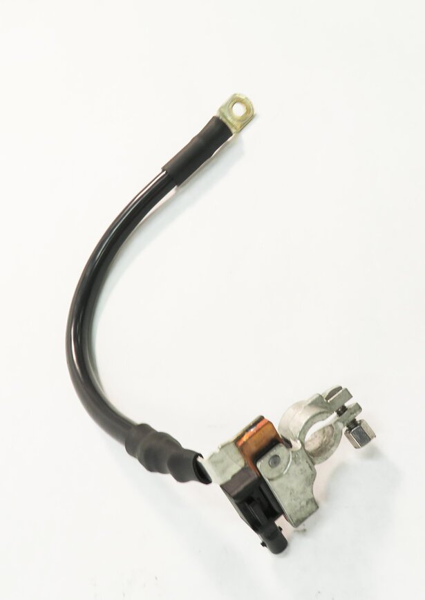 Thumbnail 3: 2014 AUDI A5 (B8 8T) NEGATIVE BATTERY CABLE