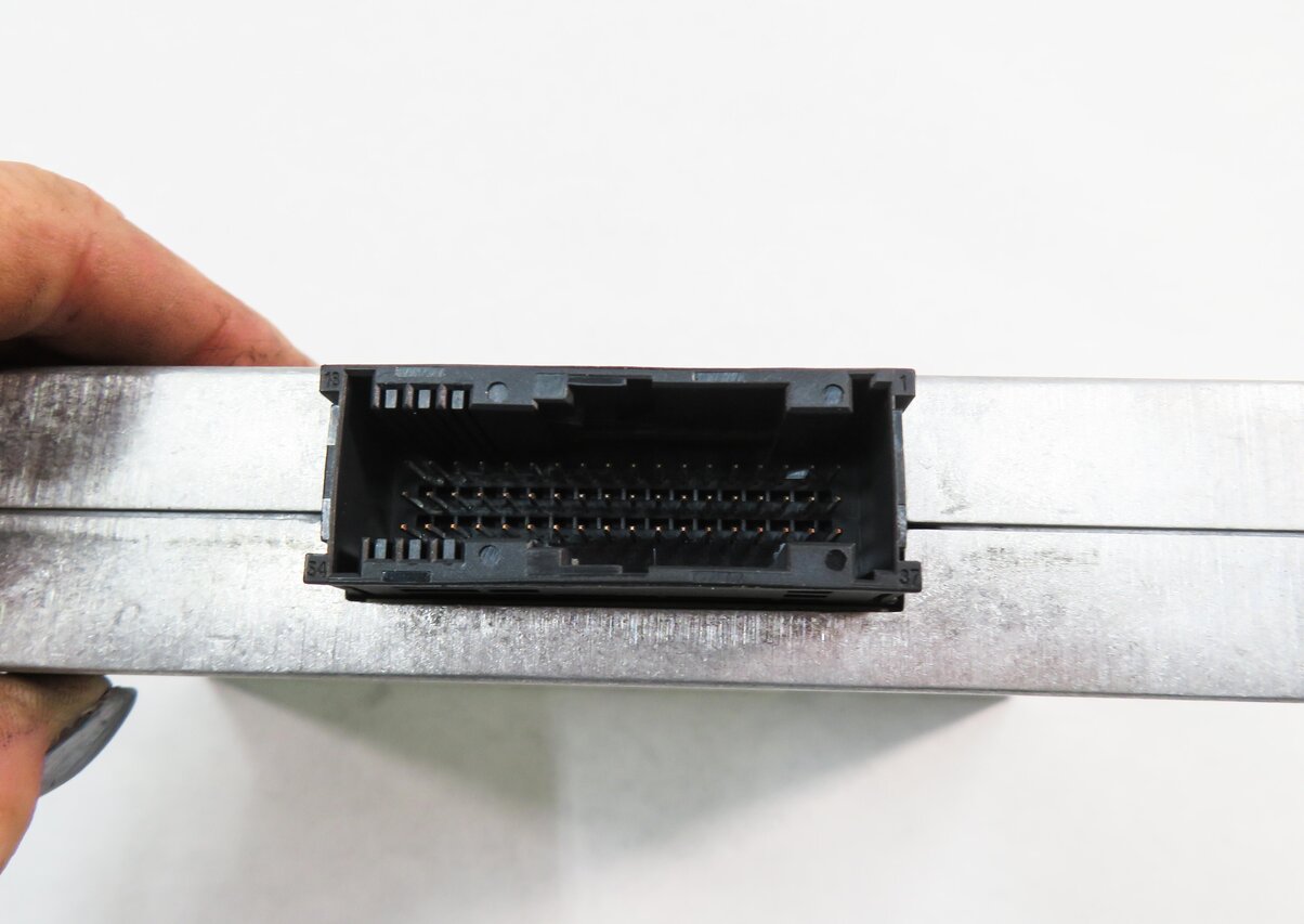 Thumbnail 6: 2014 AUDI A5 (B8 8T) BLUETOOTH COMMUNICATION CONTROL MODULE