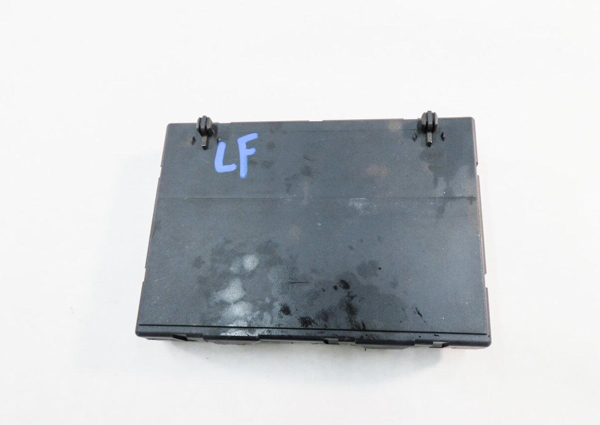 Thumbnail 5: 2010-2017 AUDI A5 (B8 8T) FRONT MEMORY SEAT CONTROL MODULE (NON SPORT SEAT)