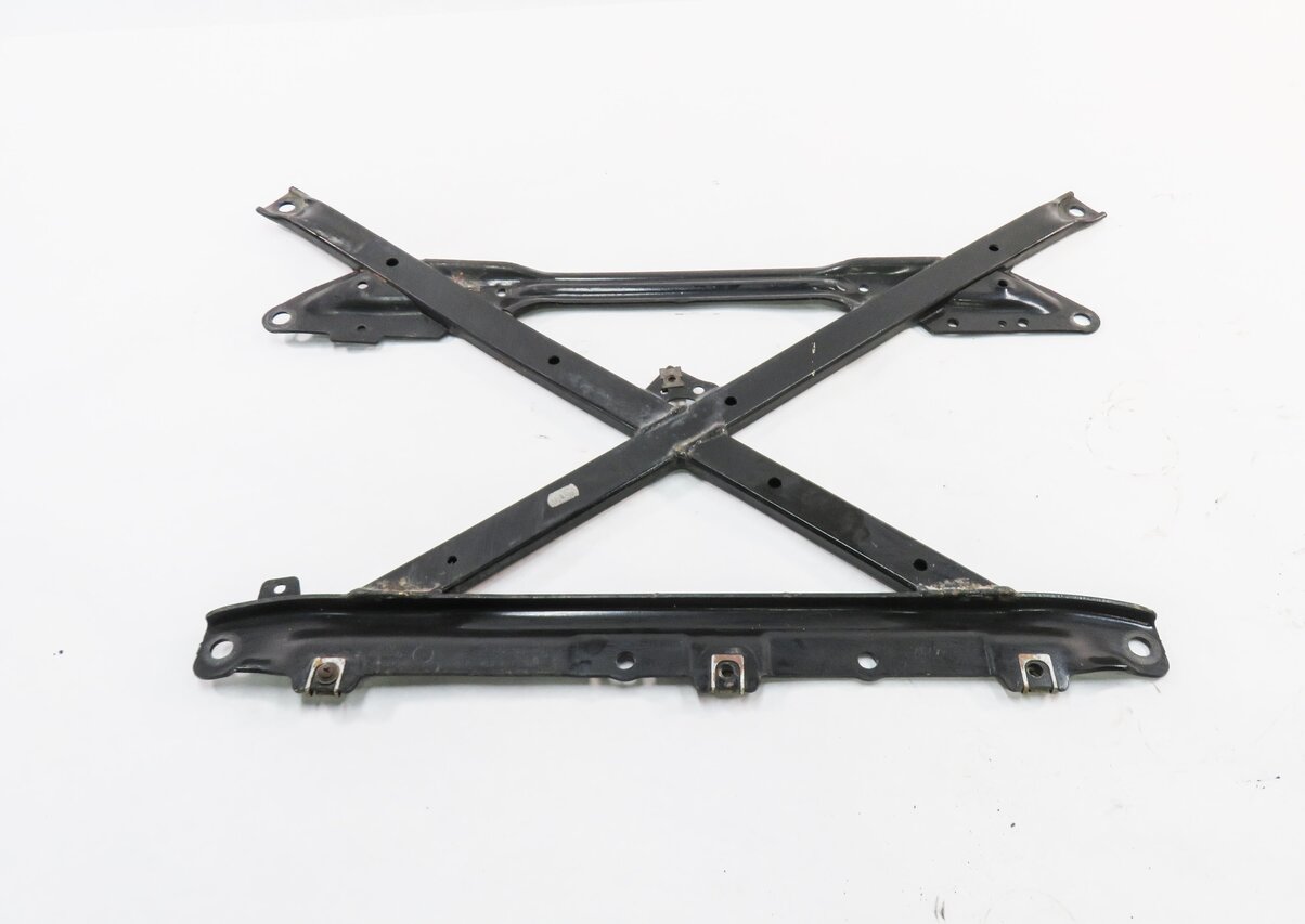 Thumbnail 5: 2014 AUDI A5 (B8 8T) TRANSMISSION CROSSMEMBER SUPPORT BRACE