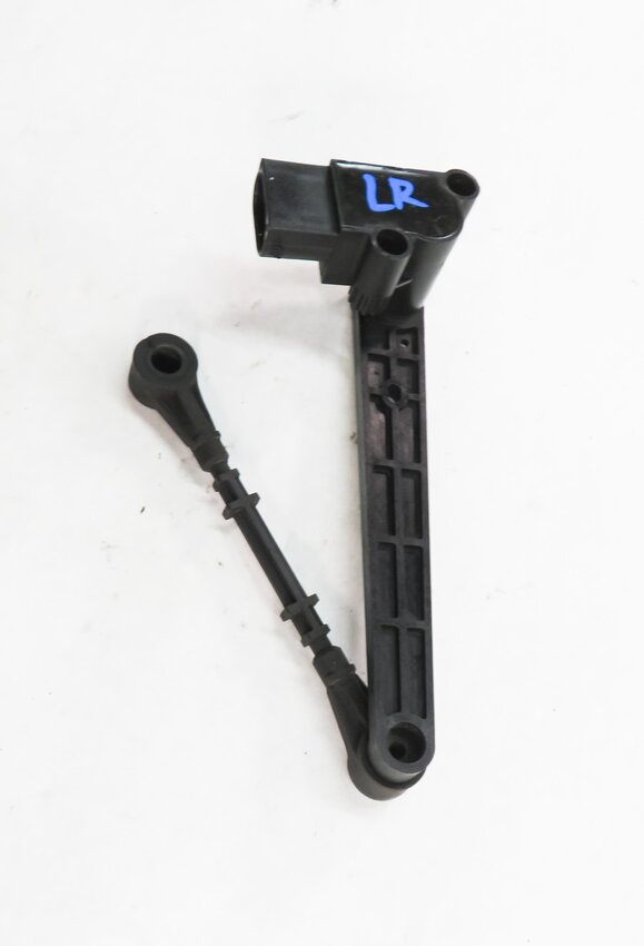 Thumbnail 4: 2010 RANGE ROVER (L322) LEFT DRIVER REAR SUSPENSION HEIGHT LEVEL SENSOR