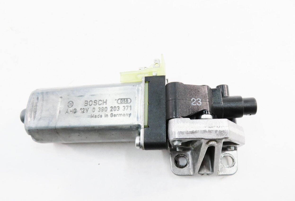 Thumbnail 8: 2010-2012 RANGE ROVER (L322) POWER STEERING COLUMN ADJUSTMENT MOTOR SET