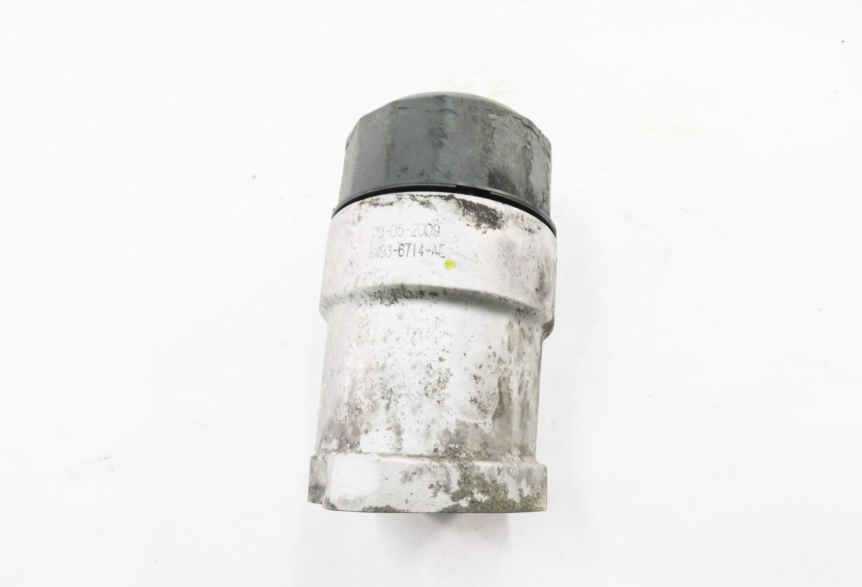 Thumbnail 6: 2010 RANGE ROVER (L322) 5.0L AJ133 V8 ENGINE - OIL FILTER HOUSING w/ CAP