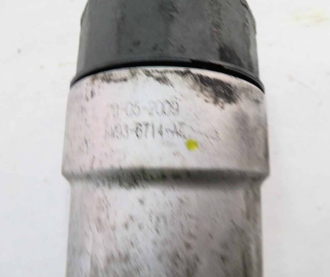 Thumbnail 7: 2010 RANGE ROVER (L322) 5.0L AJ133 V8 ENGINE - OIL FILTER HOUSING w/ CAP