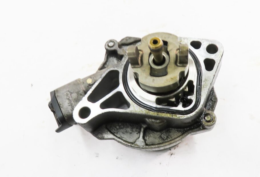 Thumbnail 5: 2010-2019 RANGE ROVER SPORT LR4 JAGUAR XE XF XK - 3.0L / 5.0L BRAKE VACUUM PUMP