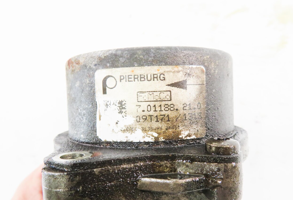 Thumbnail 8: 2010-2019 RANGE ROVER SPORT LR4 JAGUAR XE XF XK - 3.0L / 5.0L BRAKE VACUUM PUMP
