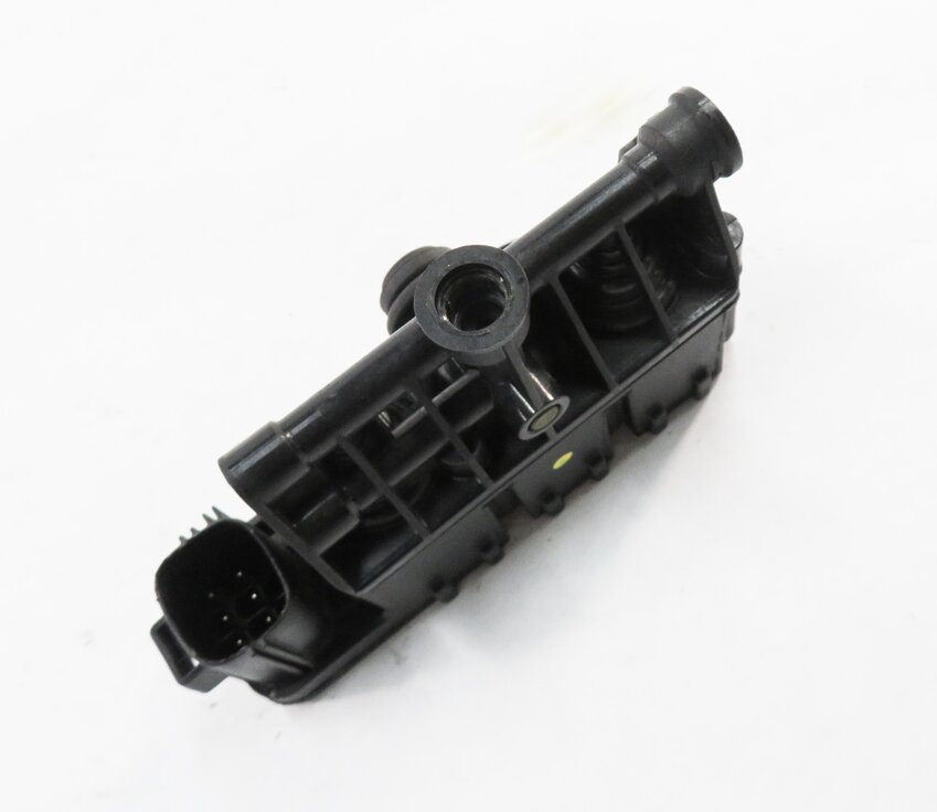 Thumbnail 1: 2010 RANGE ROVER (L322) AIR SUSPENSION VALVE BLOCK