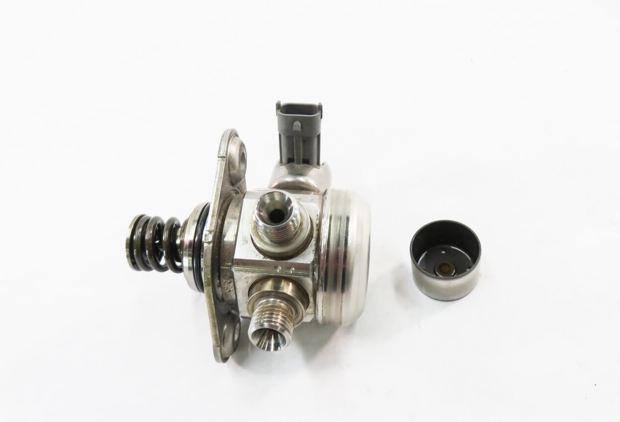 Thumbnail 2: 10-17 LR4 RANGE ROVER SPORT (L322 L320 L405 L494) 3.0L 5.0L MECHANICAL FUEL PUMP