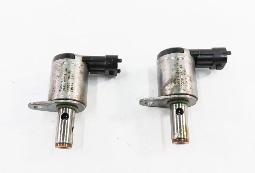 Thumbnail 5: 2010 RANGE ROVER (L322) 5.0L AJ133 V8 ENGINE - OIL PRESSURE SOLENOID SET-2