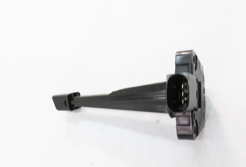 Thumbnail 4: 2010 RANGE ROVER (L322) 5.0L AJ133 V8 ENGINE - OIL LEVEL SENSOR SENDER