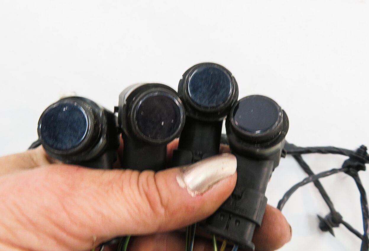 Thumbnail 7: 2010 RANGE ROVER (L322) FRONT PDC PARK DISTANCE SENSOR SET w/ HARNESS (BLUE 796)