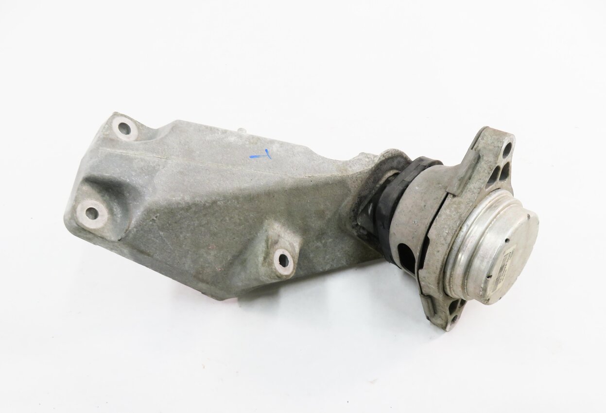 Thumbnail 2: 2010 RANGE ROVER (L322) 5.0L AJ133 V8 ENGINE - MOTOR MOUNT BRACKET SET