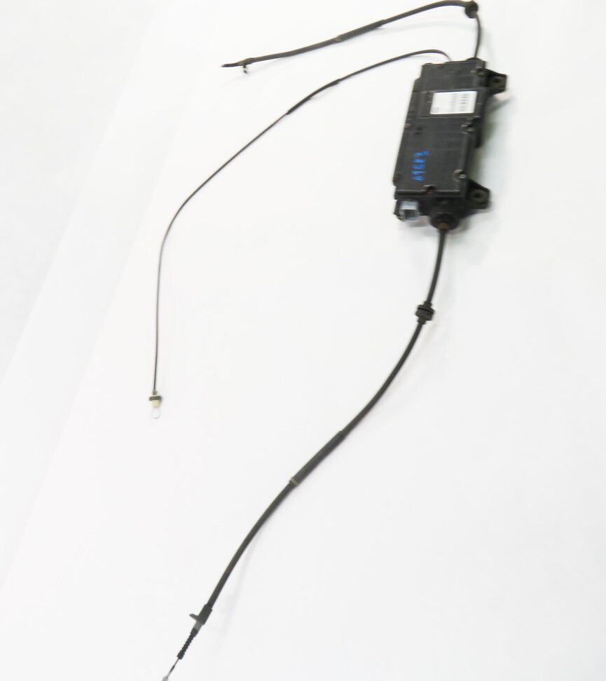 Thumbnail 3: 2010 RANGE ROVER (L322) EMERGENCY PARKING BRAKE ACTUATOR w/ CABLES