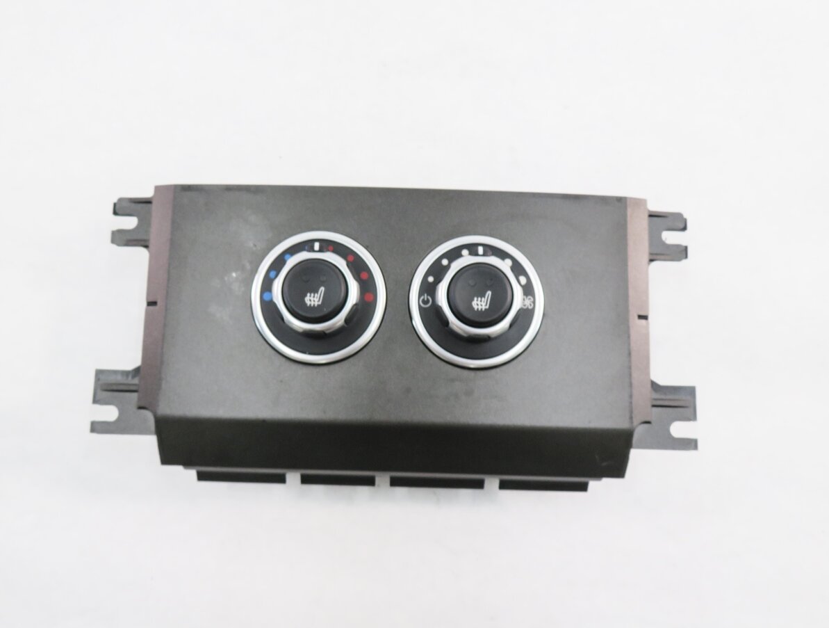 Thumbnail 2: 2010-2012 RANGE ROVER (L322) REAR HEATER A/C CLIMATE TEMPERATURE CONTROL PANEL