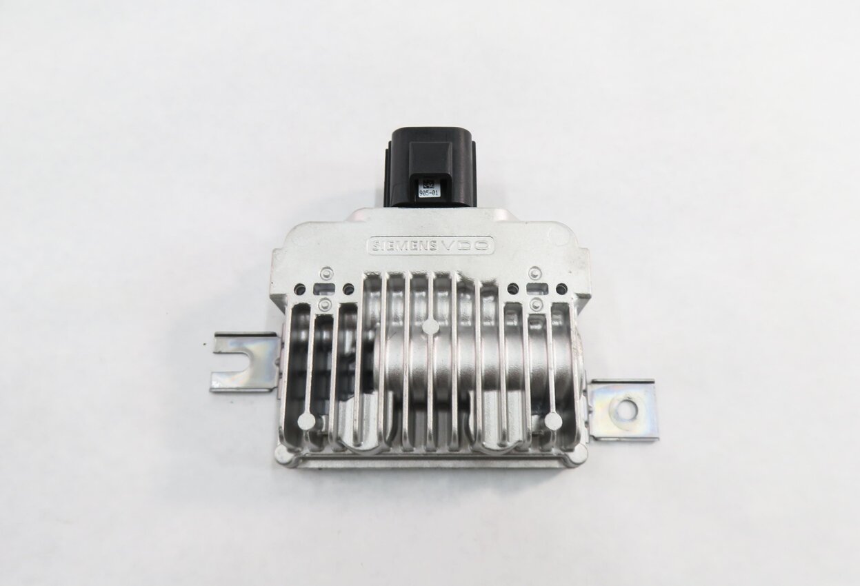 Thumbnail 2: 2010 RANGE ROVER (L322) FUEL PUMP CONTROL MODULE