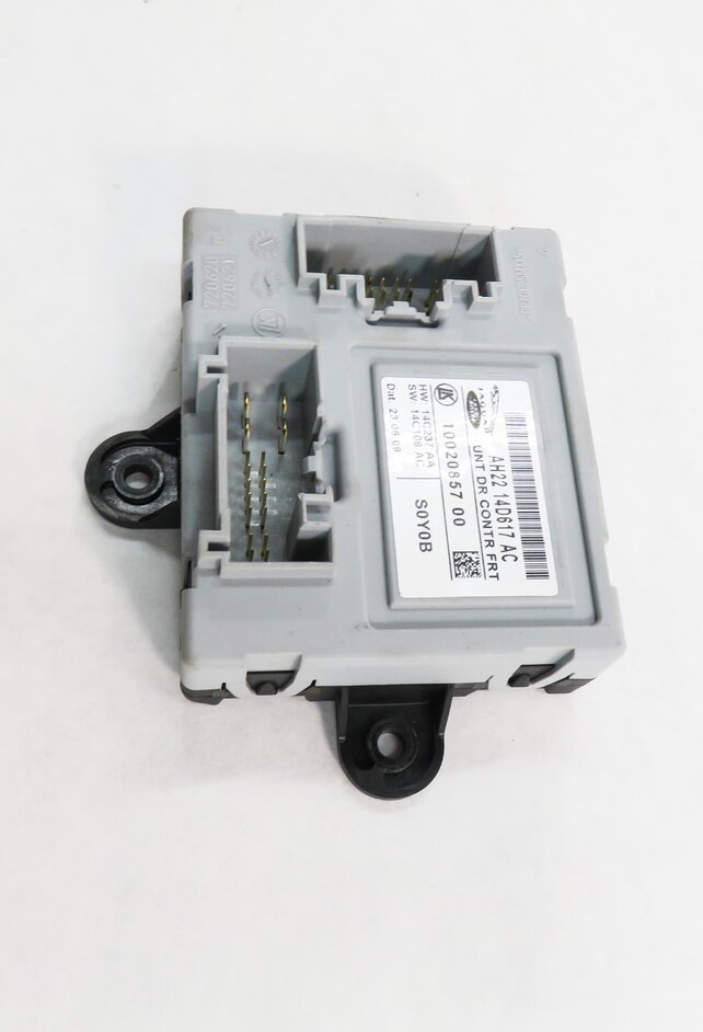 Thumbnail 4: 2010 RANGE ROVER (L322) RIGHT FRONT PASSENGER DOOR CONTROL MODULE