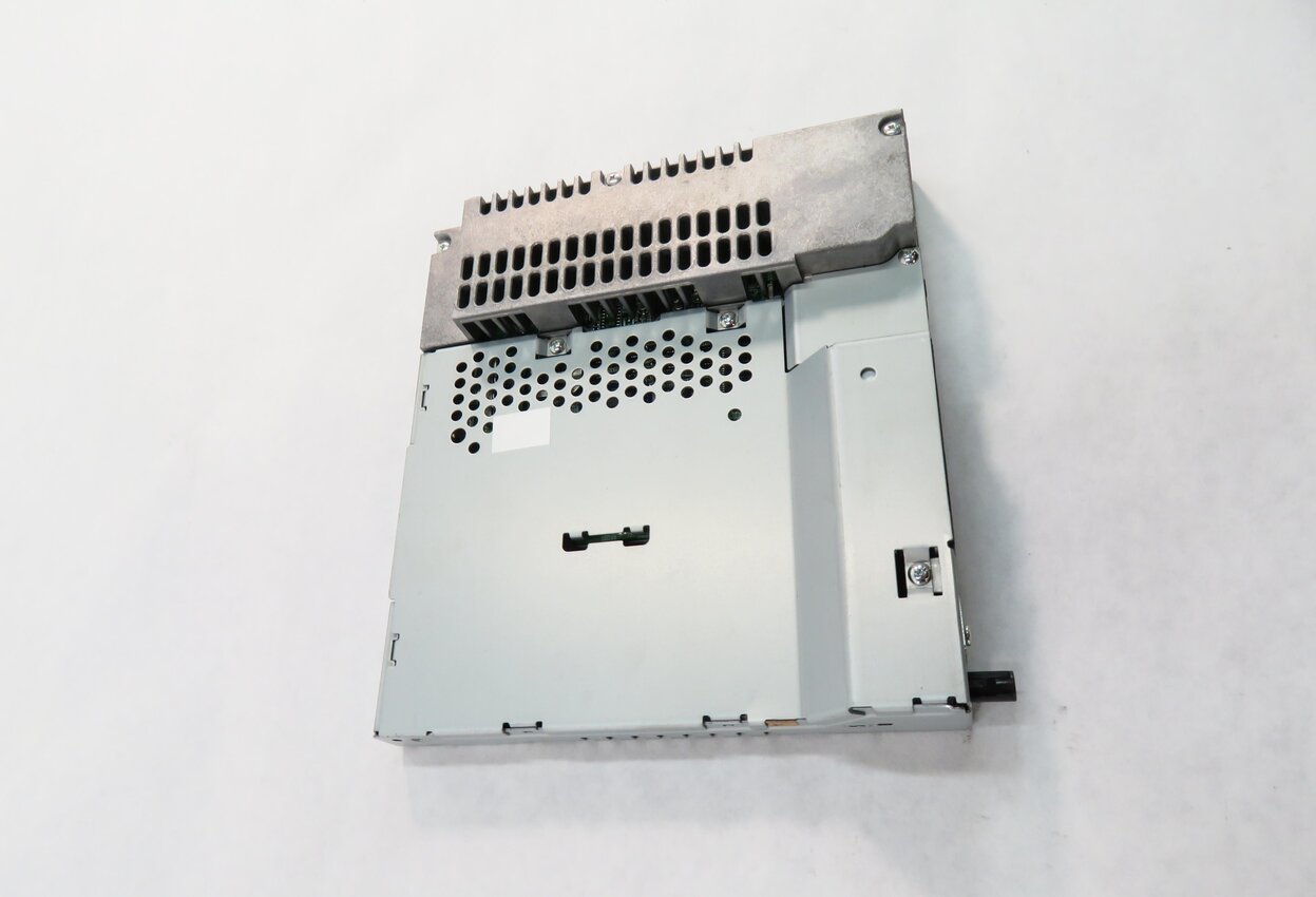 Thumbnail 3: 2010 RANGE ROVER (L322) AM/FM RADIO STEREO RECEIVER CONTROL MODULE