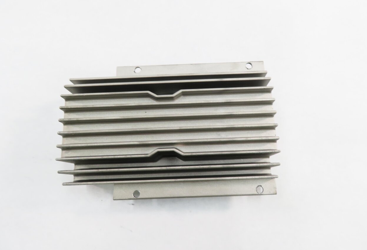Thumbnail 2: 2010 RANGE ROVER (L322) RADIO STEREO LOGIC-7 AUDIO SUB SUBWOOFER AMP AMPLIFIER