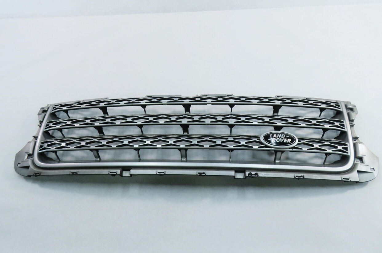 2010-2012 RANGE ROVER (L322) FRONT HOOD LID AIR VENT GRILLE (GRAY & SILVER)