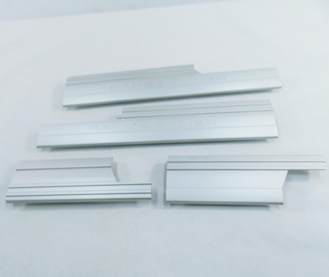 Thumbnail 6: 2010 RANGE ROVER (L322) FRONT & REAR DOOR SILL SCUFF PANEL TRIM SET-4