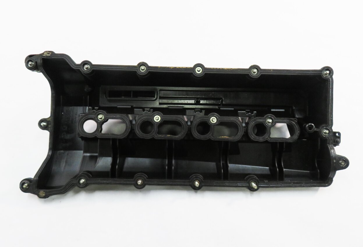 Thumbnail 6: 10-12 RANGE ROVER SPORT (L320 L322 L494 L405) 5.0L V8 - RIGHT ENGINE VALVE COVER