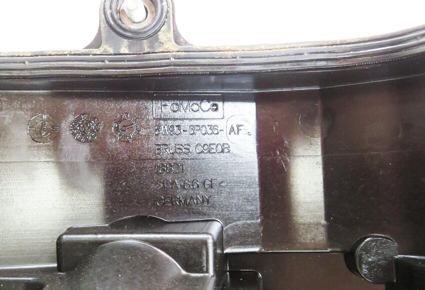 Thumbnail 7: 10-12 RANGE ROVER SPORT (L320 L322 L494 L405) 5.0L V8 - RIGHT ENGINE VALVE COVER