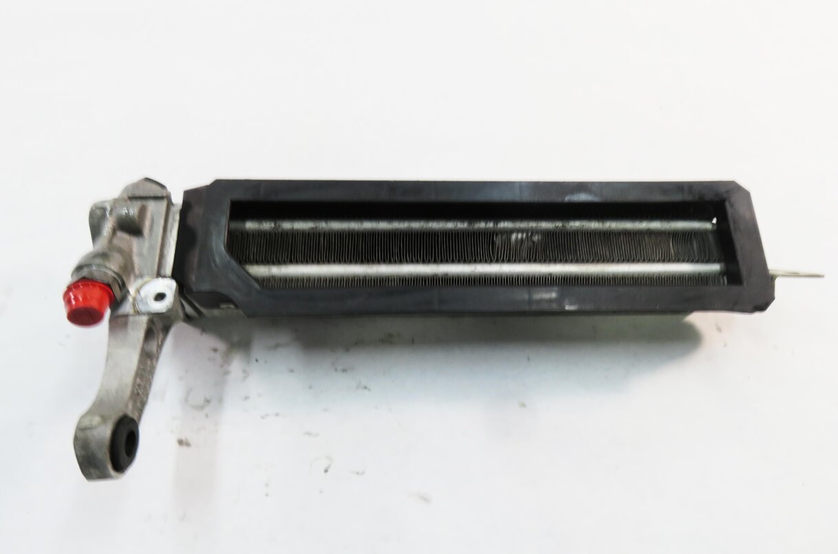 Thumbnail 6: 2008 BMW M6 ///M (E63) SMG TRANSMISSION OIL COOLER