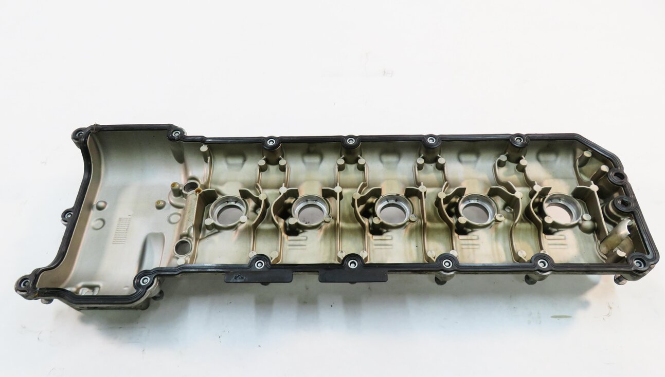 Thumbnail 6: 2006-2010 BMW M5 M6 ///M (E60 E63) 5.0L S85 V10 ENGINE - LEFT VALVE COVER
