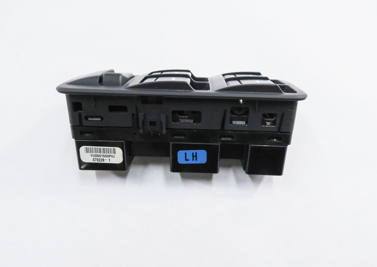 Thumbnail 5: 2007-2009 LR3 / RANGE ROVER SPORT (L320) LEFT DRIVER MASTER POWER WINDOW SWITCH