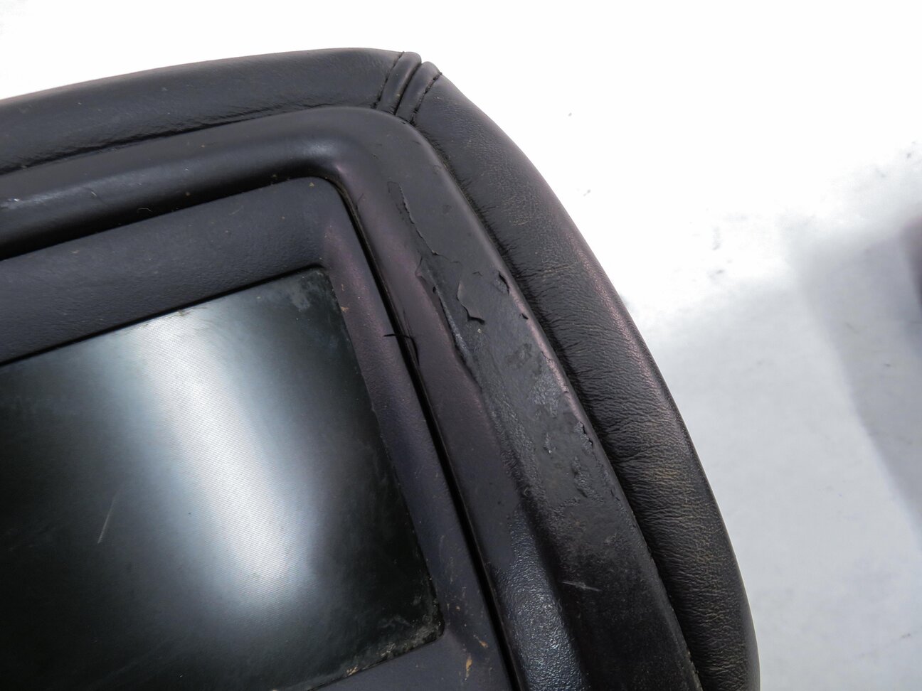 Thumbnail 10: 2006-2012 RANGE ROVER SPORT (L320 L322) FRONT HEADREST SET-2 TV SCREEN (BLACK)
