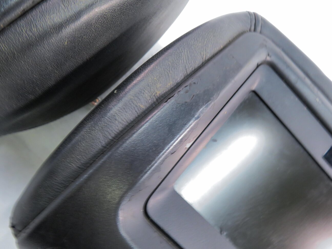 Thumbnail 6: 2006-2012 RANGE ROVER SPORT (L320 L322) FRONT HEADREST SET-2 TV SCREEN (BLACK)
