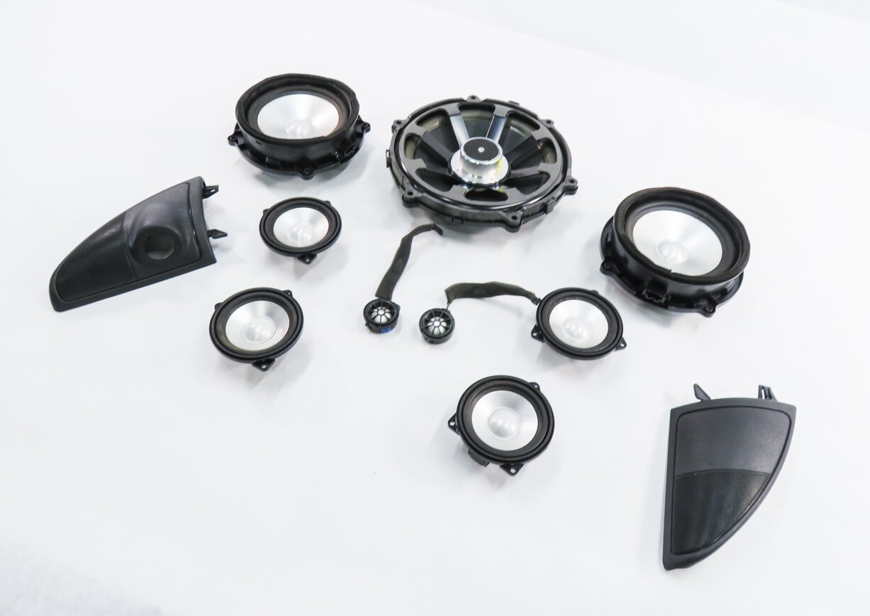 08 RANGE ROVER SPORT (L320) RADIO STEREO LOGIC-7 AUDIO SUB SUBWOOFER SPEAKER SET