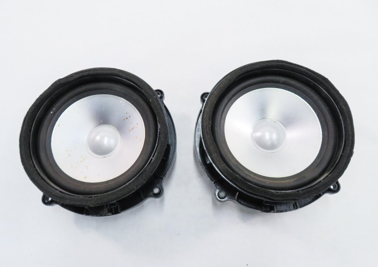 Thumbnail 11: 08 RANGE ROVER SPORT (L320) RADIO STEREO LOGIC-7 AUDIO SUB SUBWOOFER SPEAKER SET