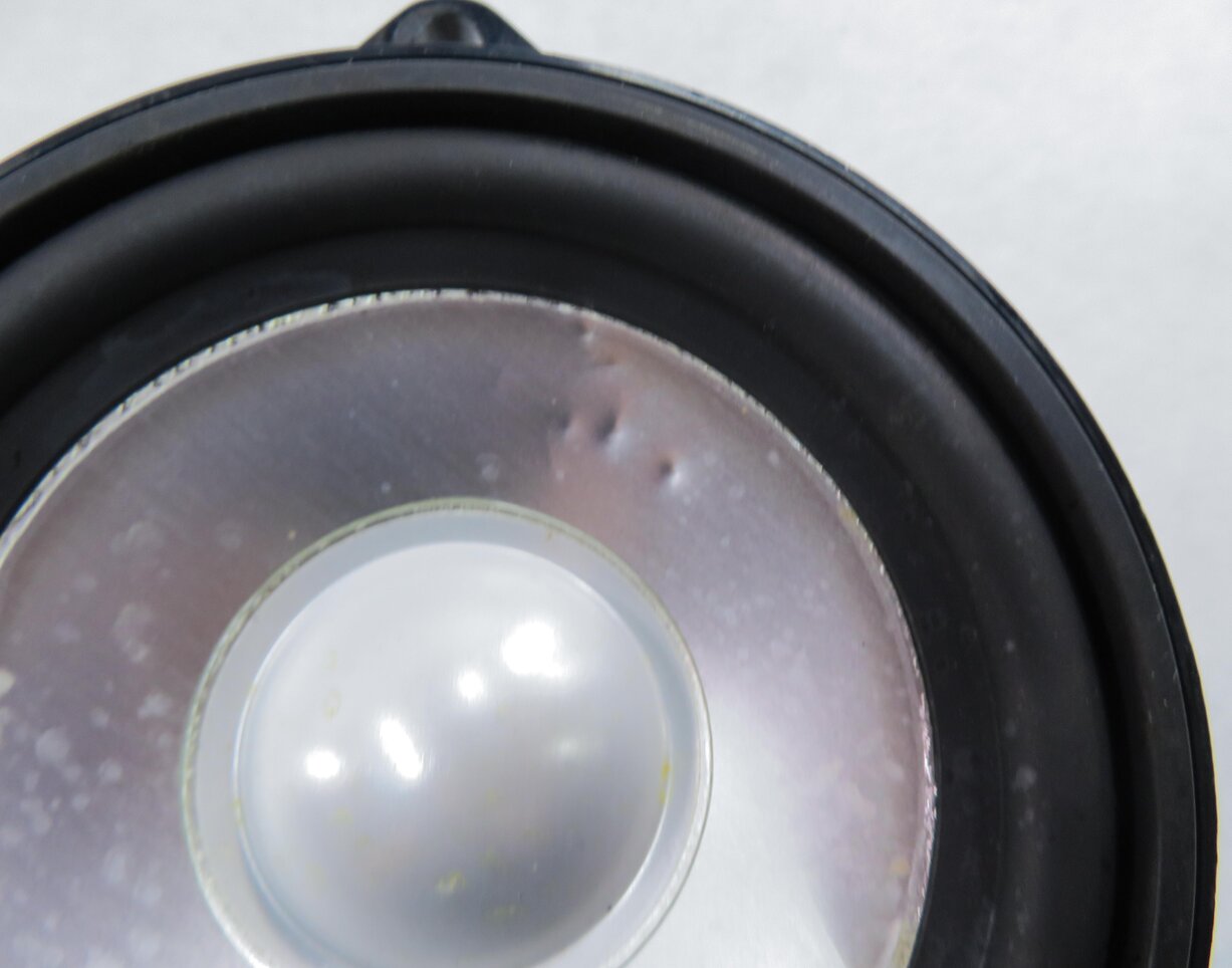 Thumbnail 3: 08 RANGE ROVER SPORT (L320) RADIO STEREO LOGIC-7 AUDIO SUB SUBWOOFER SPEAKER SET
