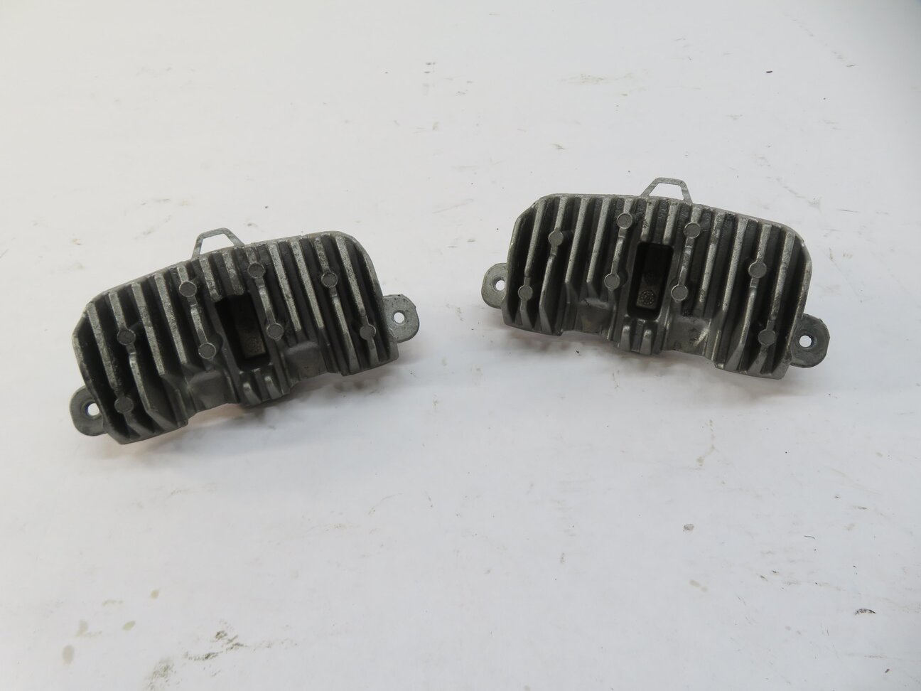 Thumbnail 2: 2013 BMW 3-SERIES ACTIVEHYBRID 3 (F30) LED HEADLIGHT DIODE MODULE SET