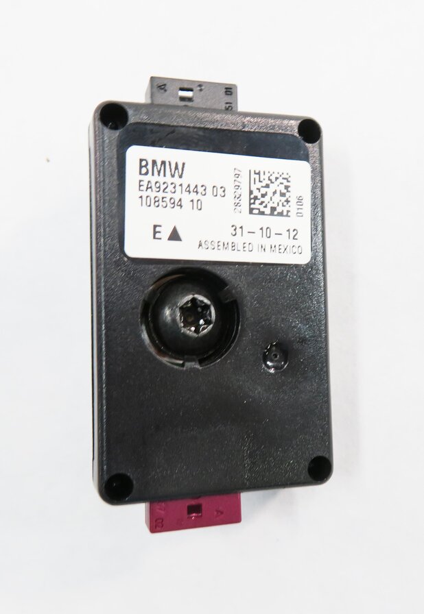 Thumbnail 6: 2013 BMW ACTIVEHYBRD-3 (F30) RADIO STEREO ANTENNA AMP AMPLIFIER SET-5