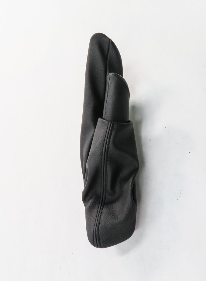 Thumbnail 4: 2013 BMW ACTIVEHYBRD-3 (F30) EMERGENCY PARKING BRAKE HANDLE COVER TRIM
