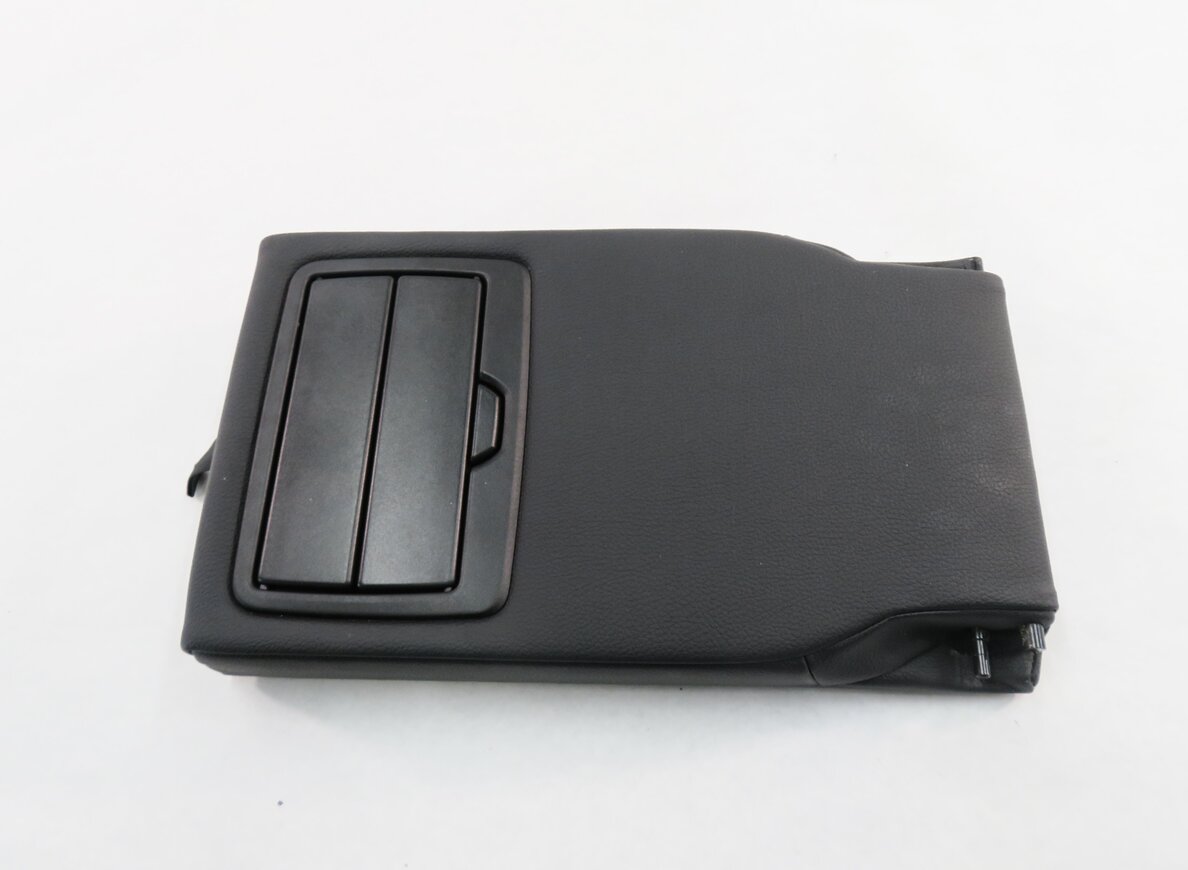 Thumbnail 5: 2013 BMW ACTIVEHYBRD-3 (F30) REAR SEAT CENTER ARMREST CUP HOLDER (BLACK LEATHER)